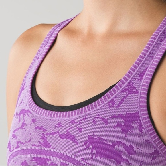 Lululemon Swiftly Tech Racerback
Heathered Tender Violet size 4 - Picture 5 of 8